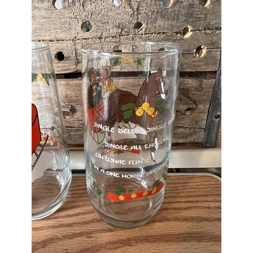 1984 PEPSI CHRISTMAS COLLECTION Lot OF4 GLASSES Vintage Holiday Glassware